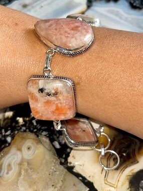“Leadership Stone” Large Stones Peach Sunstone Crystal Bracelet 8 1/2”- 9 1/4”